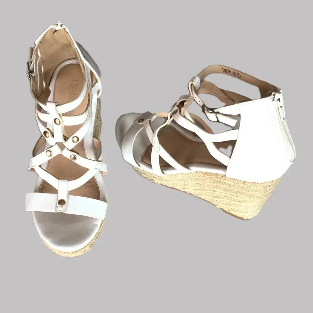 Refresh women's sandals White Wedges Sz 7